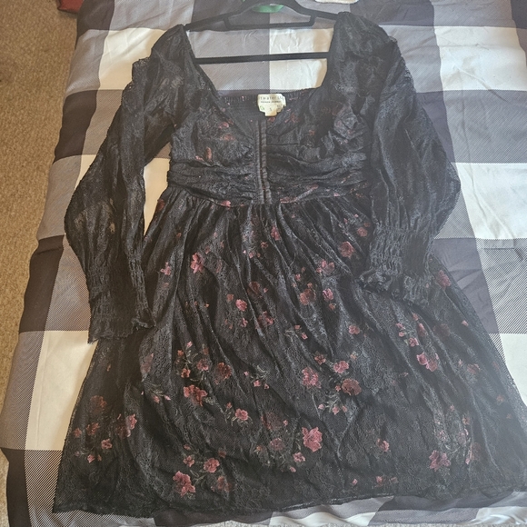 Beautiful Saltwater Luxe Daisy Goth corset lace mini - Picture 3 of 5